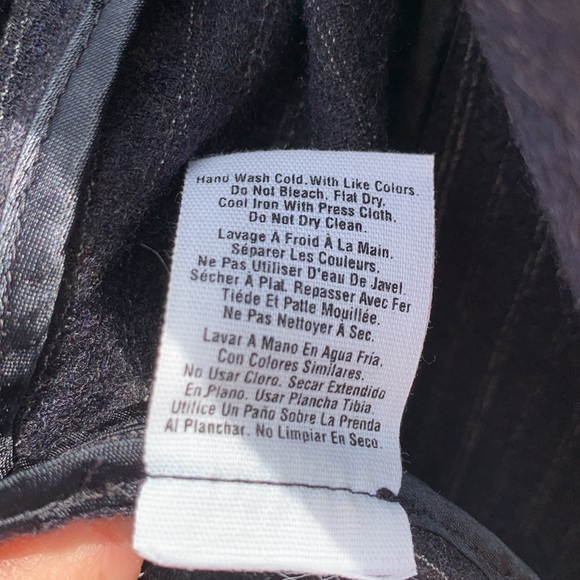 Vintage DKNY Charcoal Pinstriped Wool Fitted Blazer - Picture 9 of 11